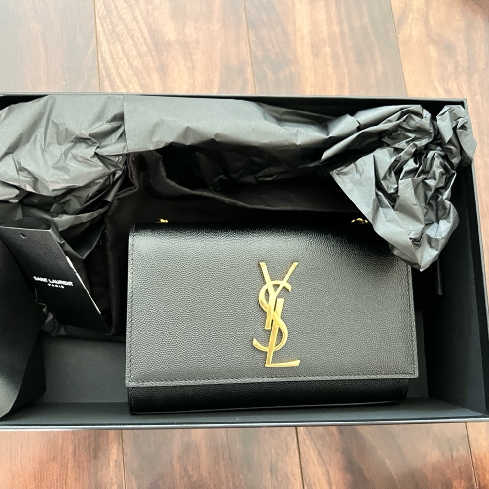 YSL BAG S KATE
GRAIN DE POUDRE TECHNO with Box and Dust bag